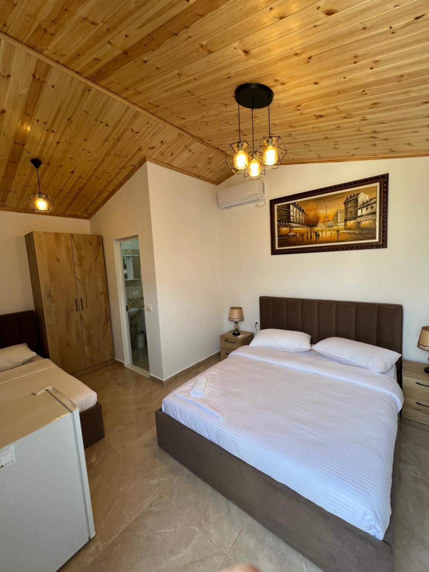 Lake Bliss Cabins Shkodra Kültér fotó