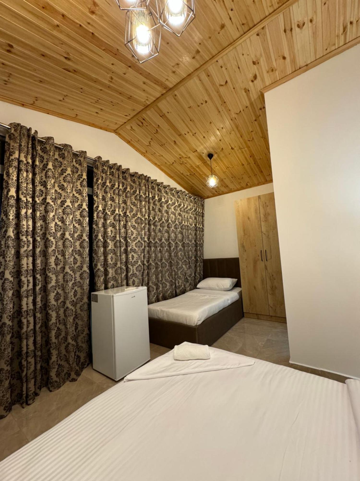 Lake Bliss Cabins Shkodra Kültér fotó