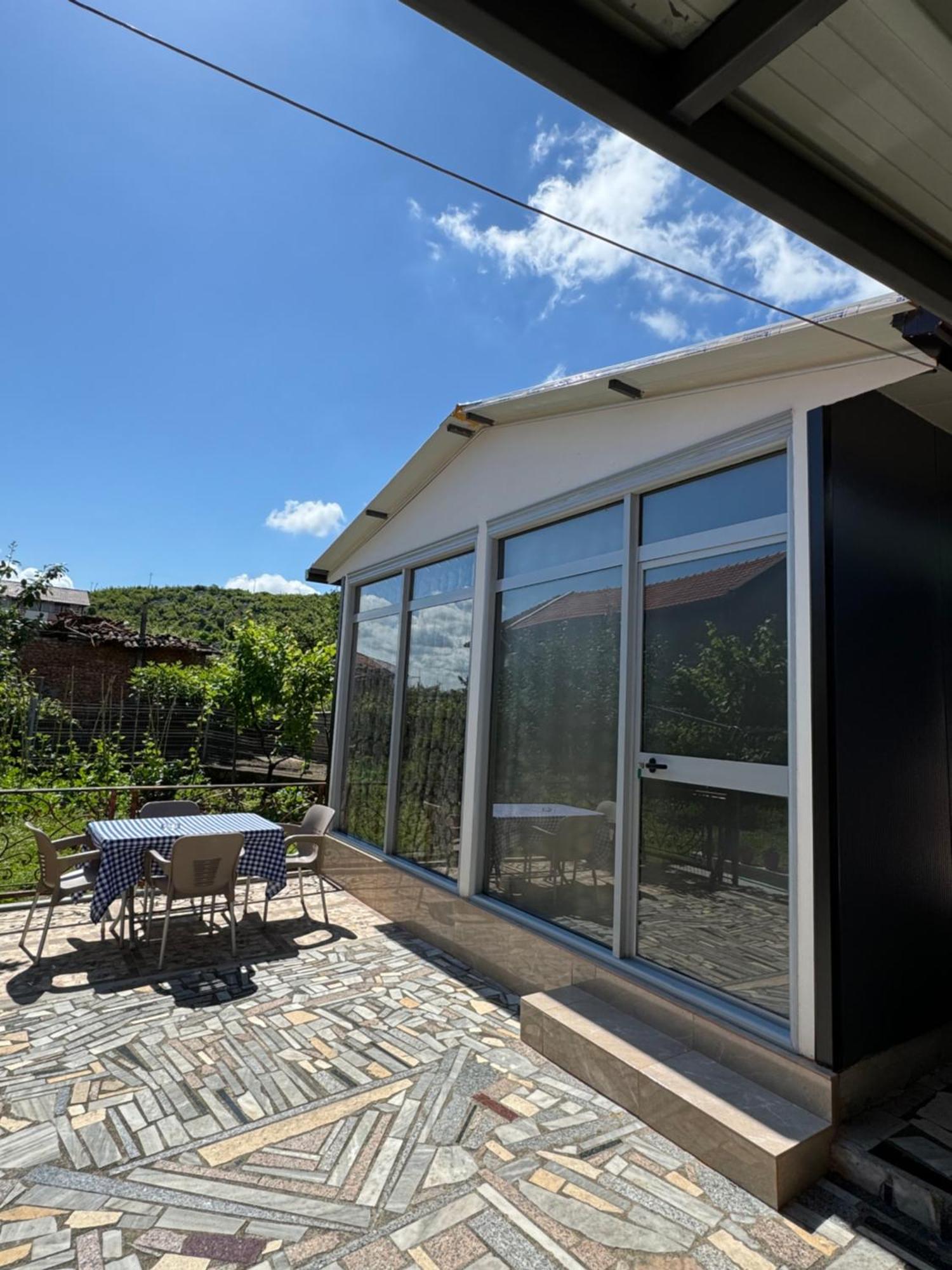 Lake Bliss Cabins Shkodra Kültér fotó